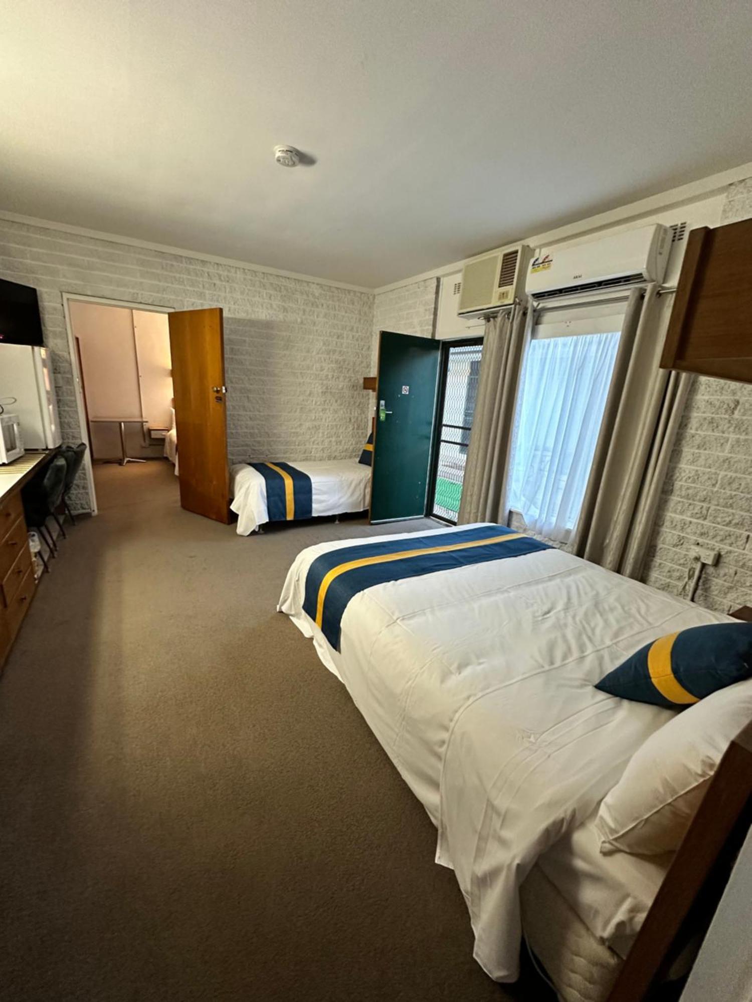 The Shamrock Hotel บัลเรนัลด์ ภายนอก รูปภาพ